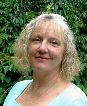 Tina Lynch