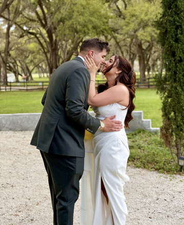 example of Golden Gallery Socials, Wedding Content Creation's work'