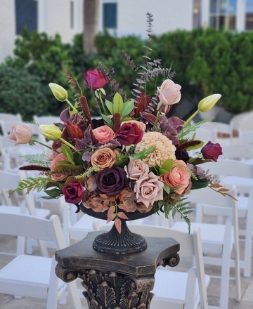 example of Weddings Simplified's work'