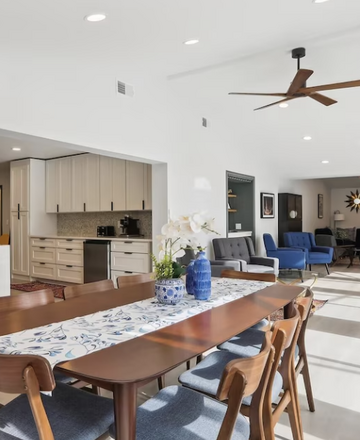 example of Lakefront in Melrose, FL (Vrbo)'s work'